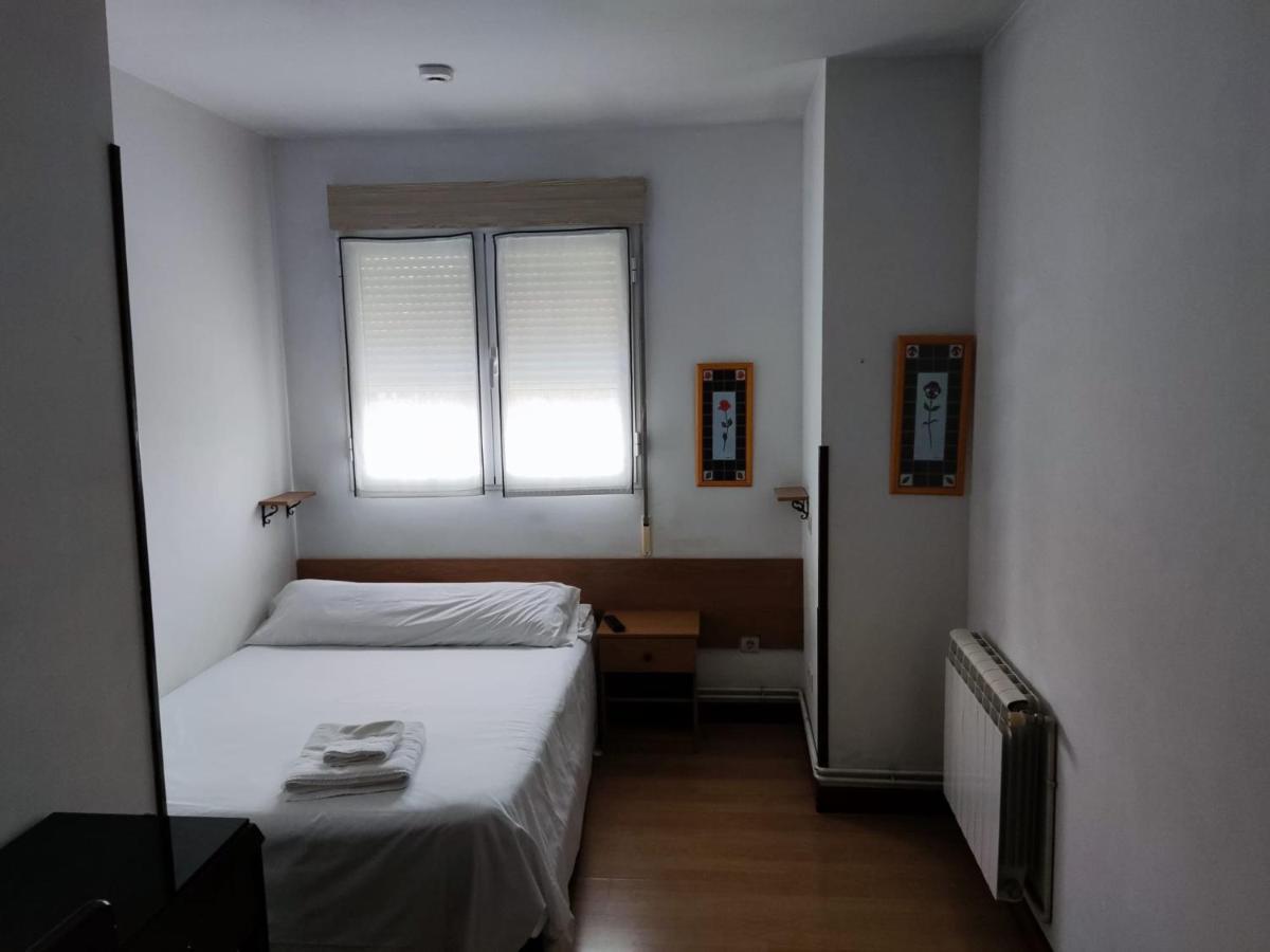Pension Las Matillas Miranda de Ebro Buitenkant foto